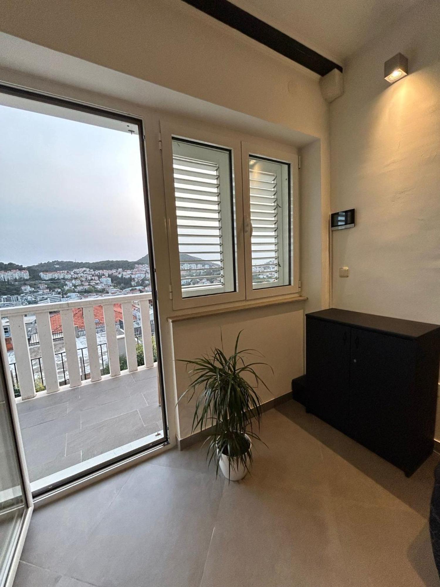 Perina Apartment - Free Parking Dubrovnik Exteriör bild