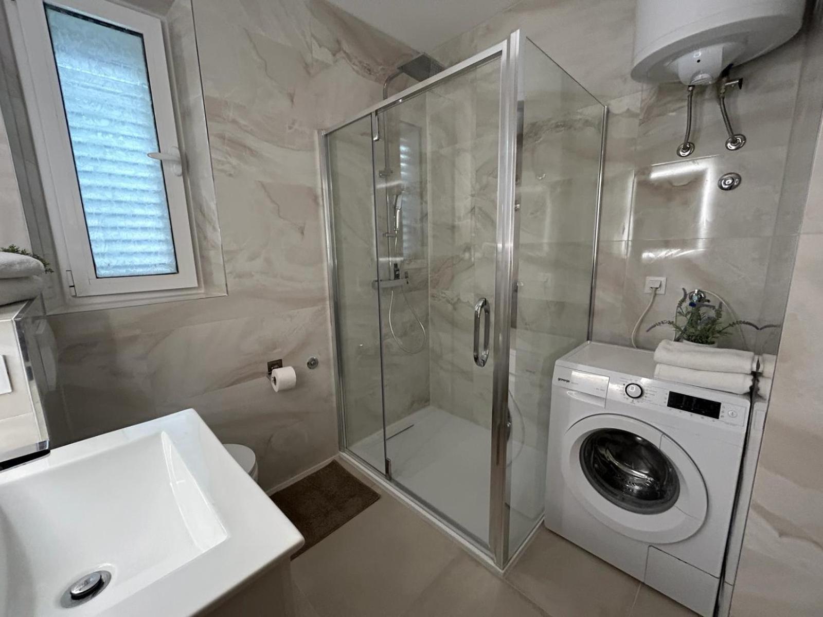Perina Apartment - Free Parking Dubrovnik Exteriör bild